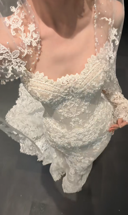 Timeless Sweetheart Mermaid Wedding Dress Lace Bridal Dress White Bridal Gown ED07896