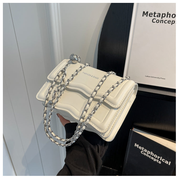Versatile chain messenger bag ED0789