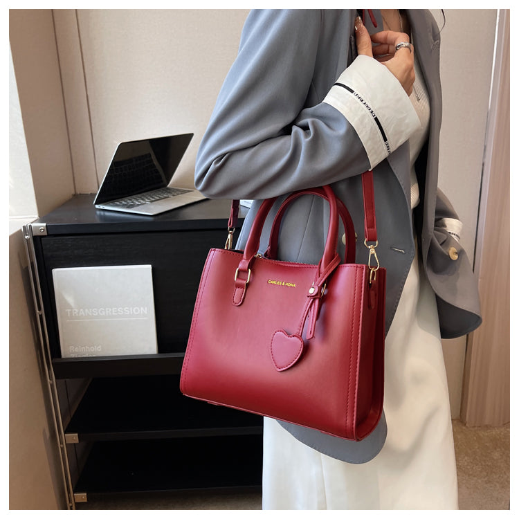Versatile chain messenger bag shoulder square bag ED0790