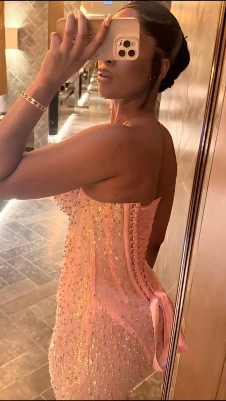 Robe longue de soirée élégante rose en dentelle perlée fourreau bustier ED07949
