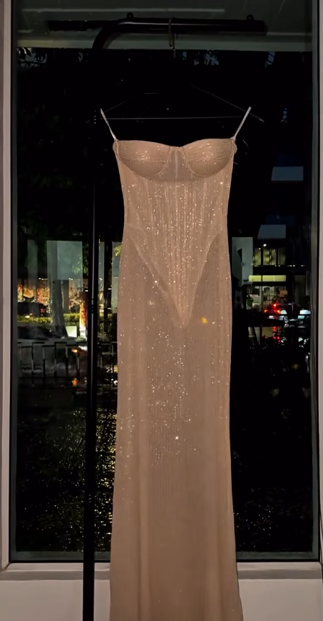 Elegantes Sweetheart-Etui-Abendkleid aus Chiffon in Champagner für den Abschlussball ED07960