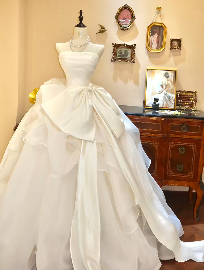 a-line lace wedding dress Strapless Satin Bride Wedding Dresses A Line Sweetheart Corset Wedding –  Hebebridal main image 1