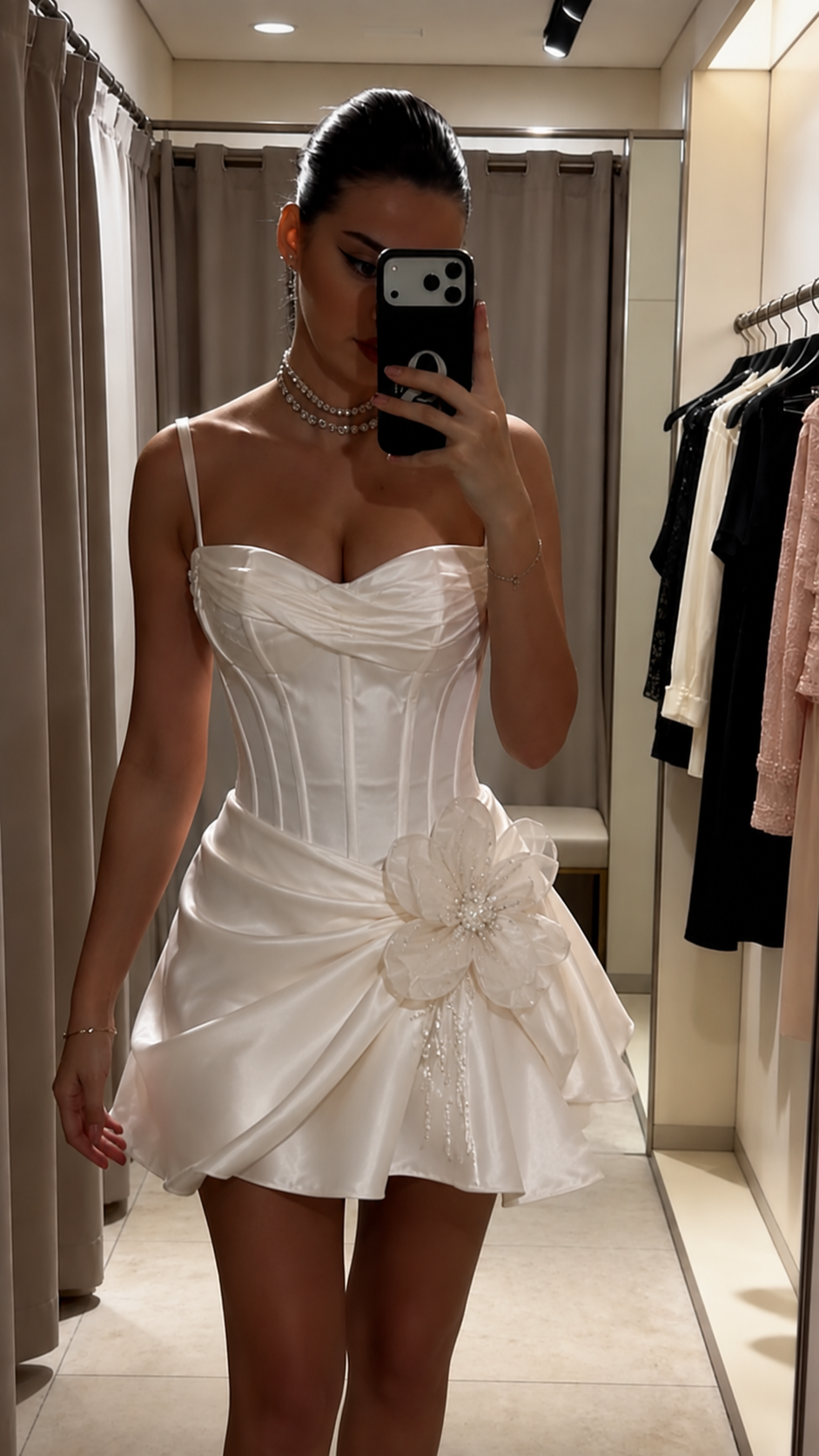 Feenhaftes champagnerfarbenes kurzes Ballkleid Spaghettiträger Etui Geburtstags-Kleid Satin Homecoming-Kleid ED08205