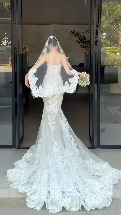 Modest Sweetheart Mermaid Wedding Dress Lace Applique Bridal Gown White Bridal Dress ED08214