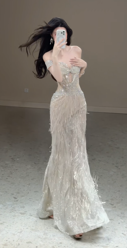 Chic Champagne Prom Dress Off-shoulder Sheath Tulle Beaded Long Evening Dress ED08268