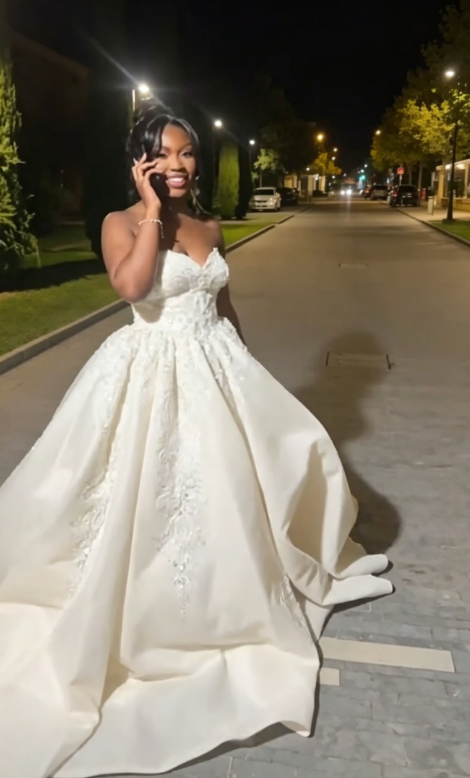 Glam Sweetheart A-Line Wedding Dress White Birdal Gown Chiffon Applique Bridal Dress ED08278