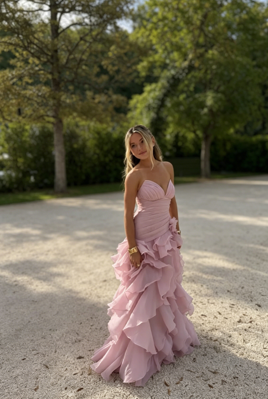 Elegantes Brautjungfernkleid in Altrosa mit Herzausschnitt und Schleppe aus Chiffon – langes Abendkleid ED08301
