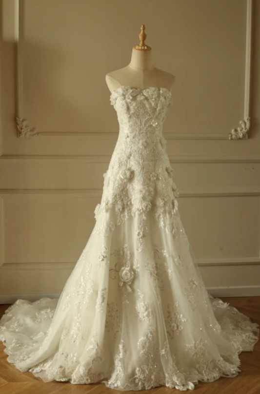 Classy White Wedding Dress Strapless A-Line Bridal Gown Applique Tulle Bridal Dress ED08369