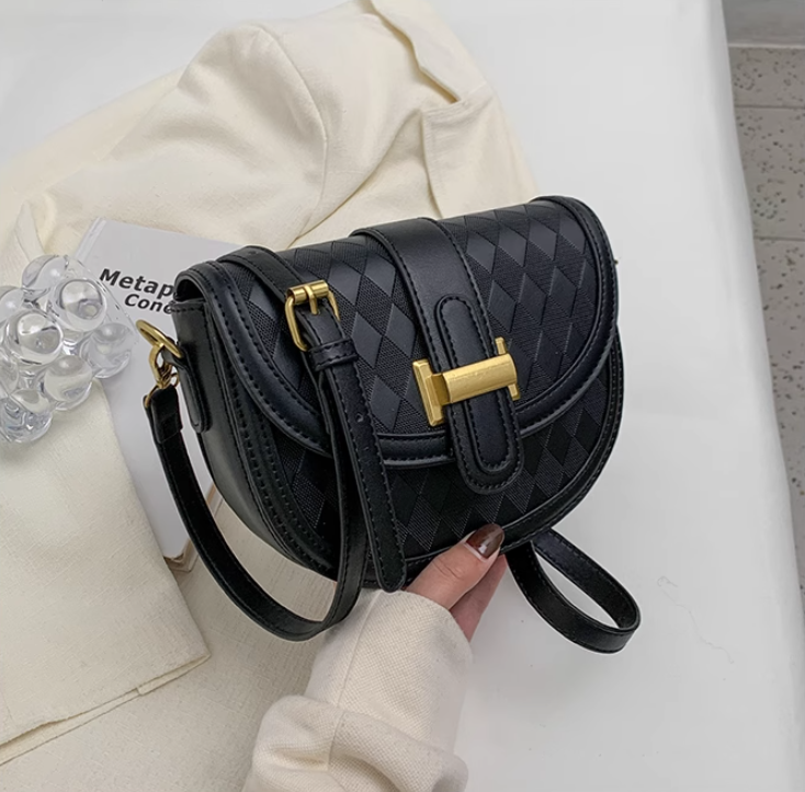 Versatile contrast color saddle bag ED0849