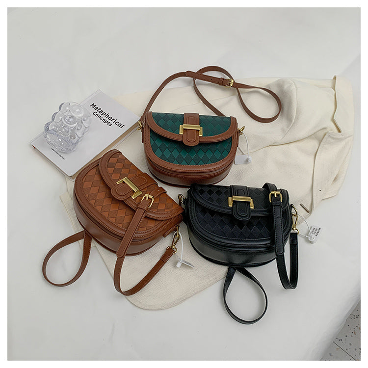 Versatile contrast color saddle bag ED0849