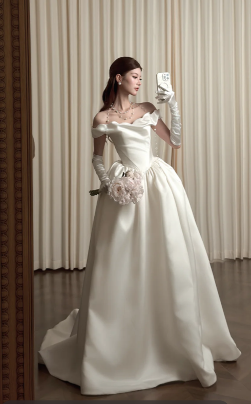 Elegant Off-shoulder A-Line Wedding Dress Satin Bridal Dress White Bridal Gown ED08661