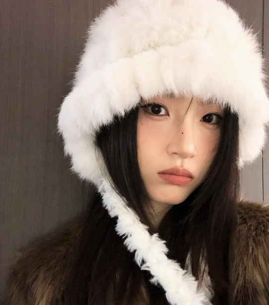 Warm and cold-proof woolen hat ED0893
