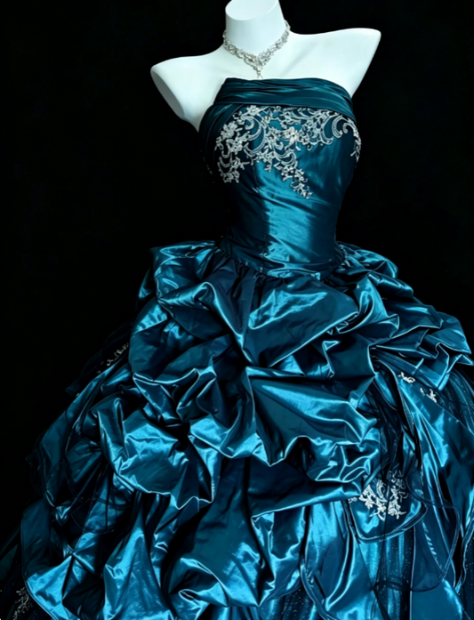 Magnifique Robe de Bal de Fête Satin Bleu pour Doux 16 ans, Robe de Princesse sans Bretelles Quinceanera ED09002