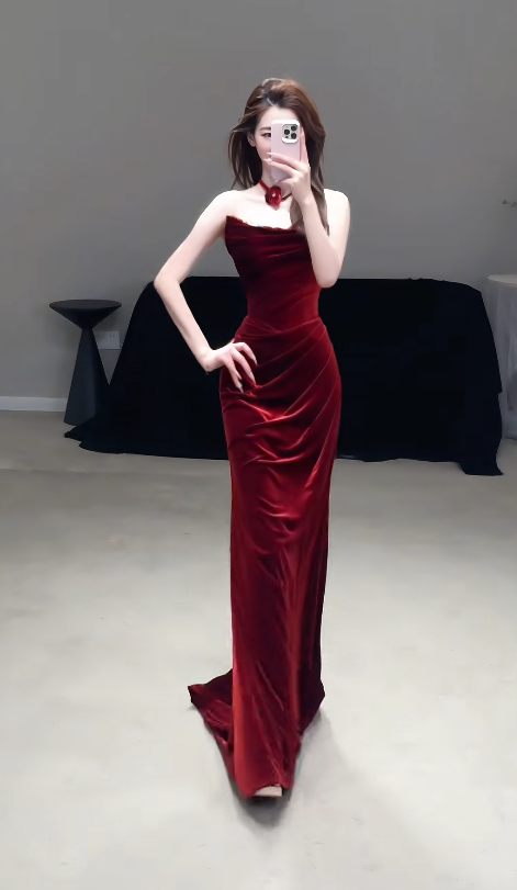 Elegant Burgundy Long Evening Dress Strapless Sheath Formal Dress Velvet Dress for Party ED09027