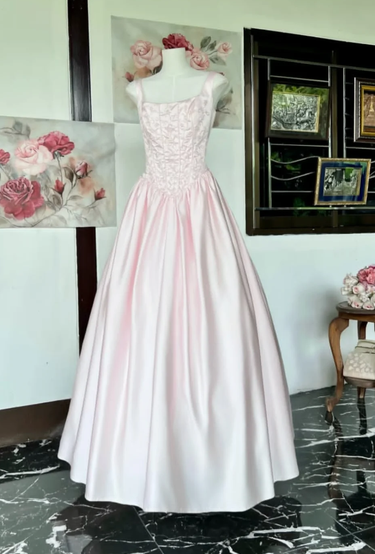 Chic Pink Prom Dress A=line Satin Long Evening Dress Straps Satin Dress for Party ED09120