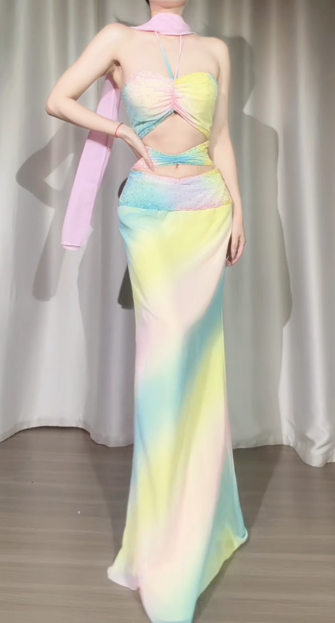 Robe de bal chic et colorée, fourreau en mousseline de soie pour soirée, robe de soirée à col licou ED09246