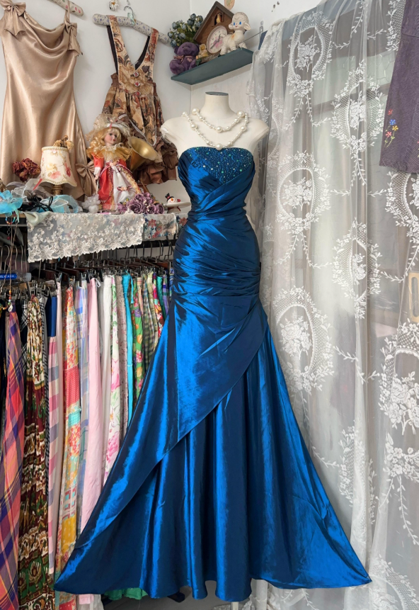 Fashion Blue Prom Dress Sheath Strapless Satin Long Evening Dress ED09361