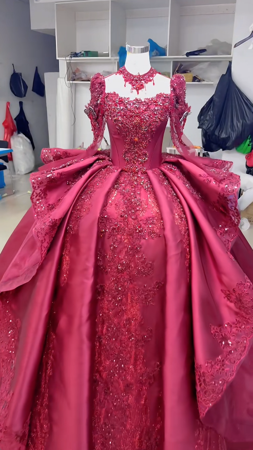 Chic Red Prom Dress Ball Gown Quinceanera Dress Applique Satin Sweet 16 Dress ED09364
