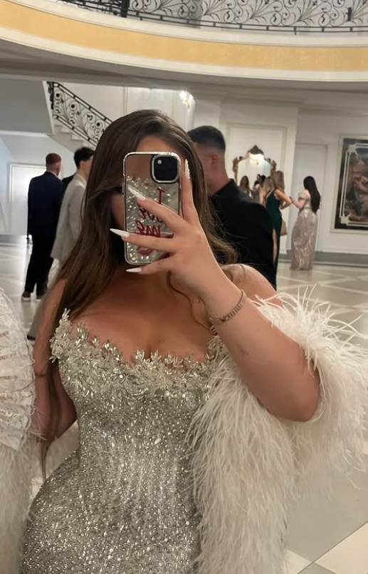 Chic Weißes Ballkleid Träger Trägerloses Etui Tüll Perlen Lang Abendkleid ED09390