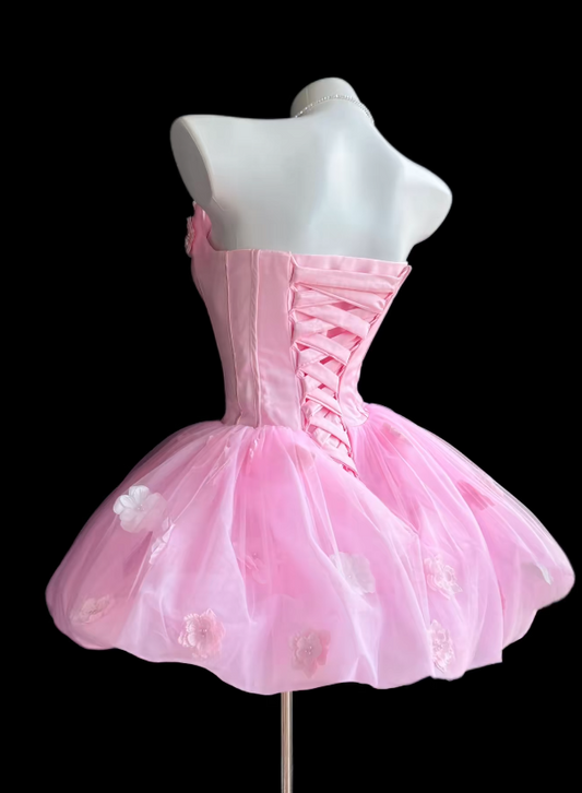 Niedliches rosa Hoco-Kleid Trägerloses A-Linien-Geburtstagskleid Chiffonkleid für Partys ED09424