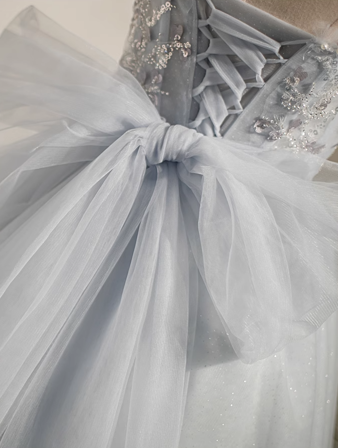 Graues A-Linien-Geburtstagskleid aus Netzstoff mit Pailletten und Perlen, graues Homecoming-Kleid ED0949