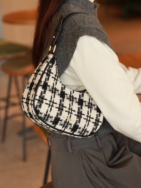 Vintage woolen crescent bag shoulder messenger bag ED0955