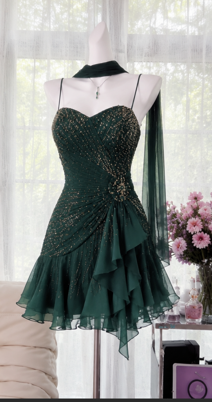 Fashion Dark Green Short Homecoming Dress Straps A-Line Beaded Chiffon Birthday Dress ED09627