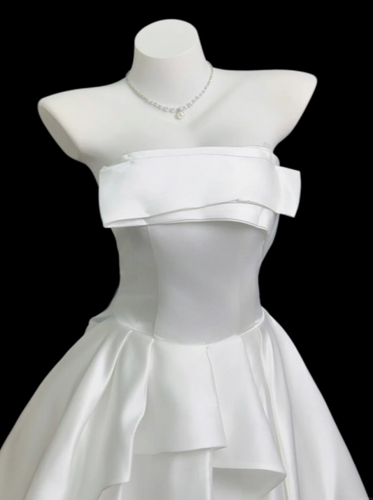 Robe de mariée courte simple en satin trapèze blanc ED09748