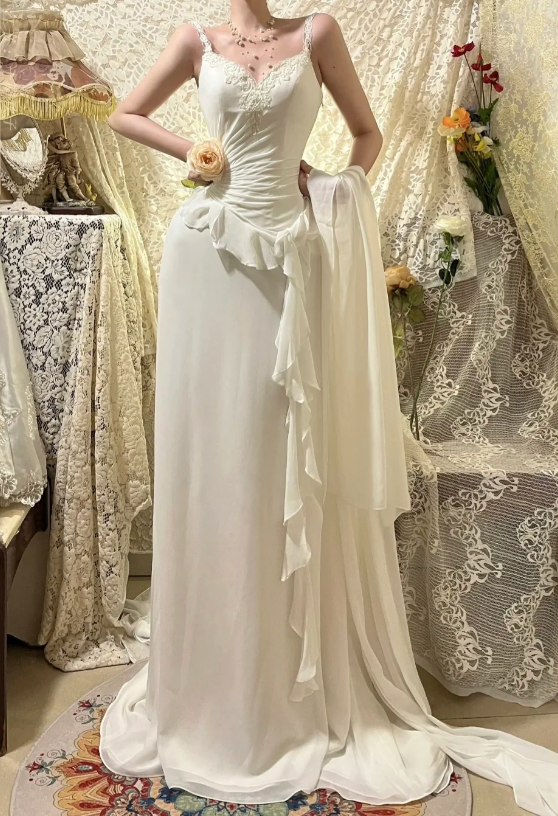 Chic White Bridal Gown Sheath Chiffon Wedding Dress ED09760