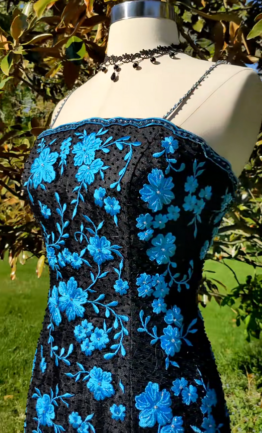 Elegant Blue Long Evening Dress Tulle Embroidery Sheath Prom Dress ED10034