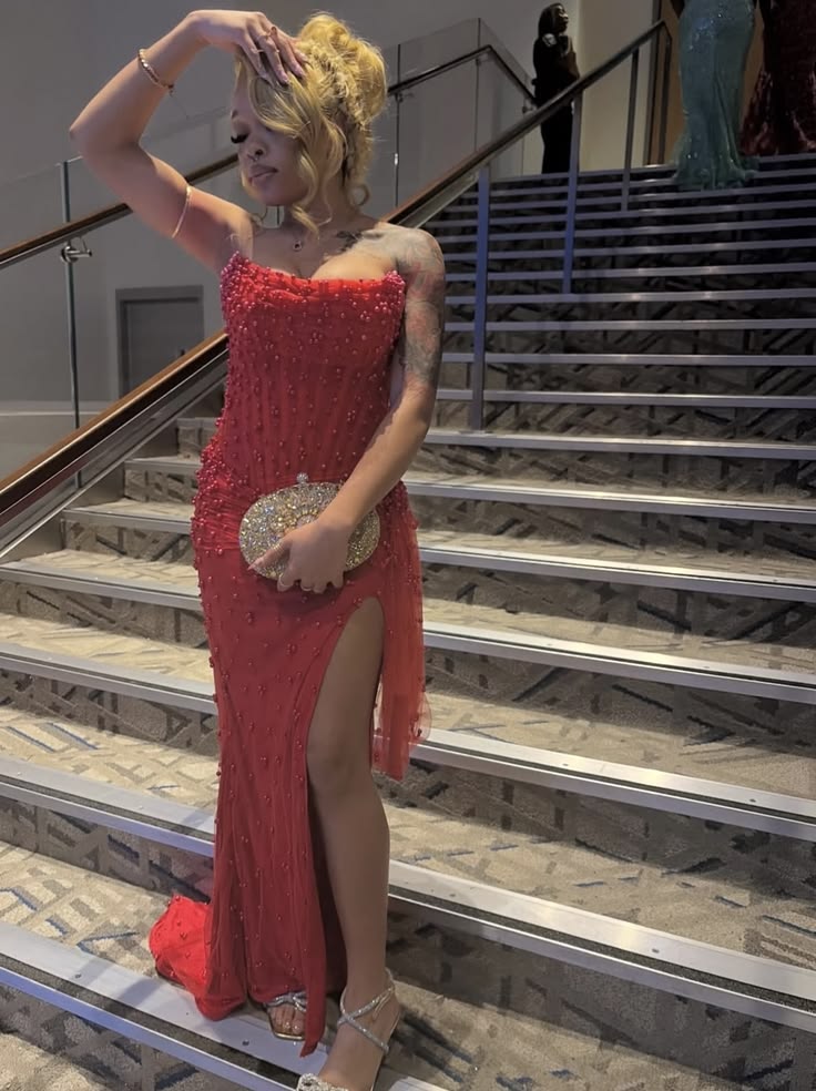 Chic Red Prom Dress Sheath Chiffon Beaded Long Evening Dress ED10435