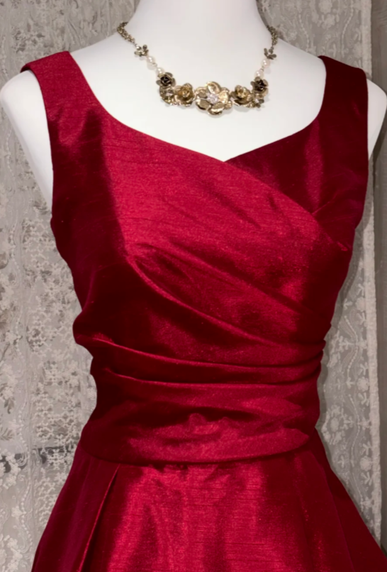 Burgunderrotes kurzes Homecoming-Kleid A-Linie Tüll Geburtstagsparty-Kleid ED11074