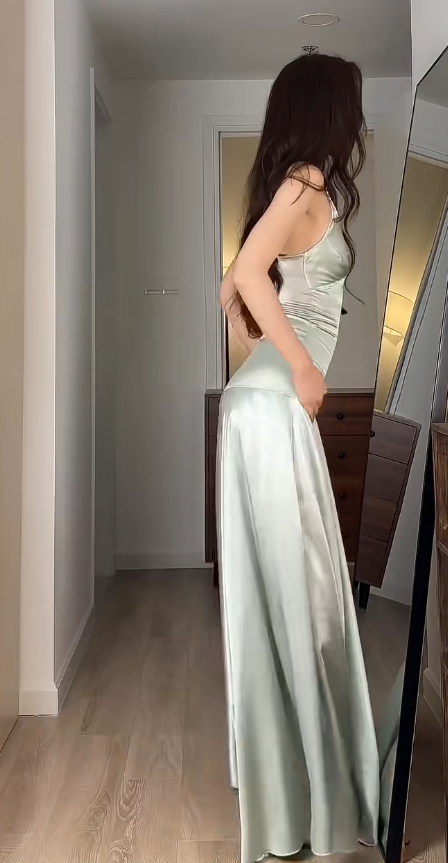 Gorgeous Green Prom Dress Sheath Satin Long Evening Dress ED11656