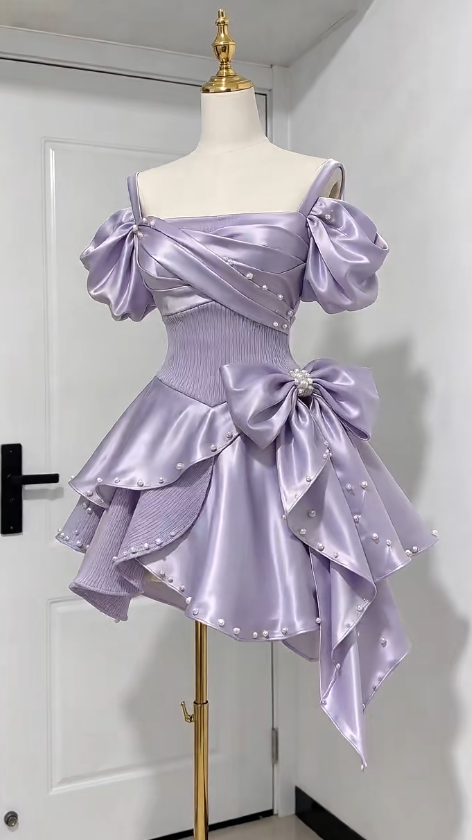 Wunderschönes kurzes lila Ballkleid in A-Linie aus Satin für den Geburtstag ED11868