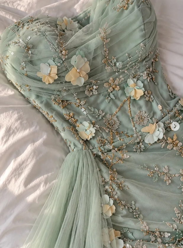 Schickes grünes Abschlussballkleid, figurbetontes, perlenbesetztes Chiffon-Abendkleid in langer Form ED12116