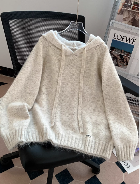 Korean Loose Hooded Pullover Grey Sweater 2025 New Style Knitwear EP01435