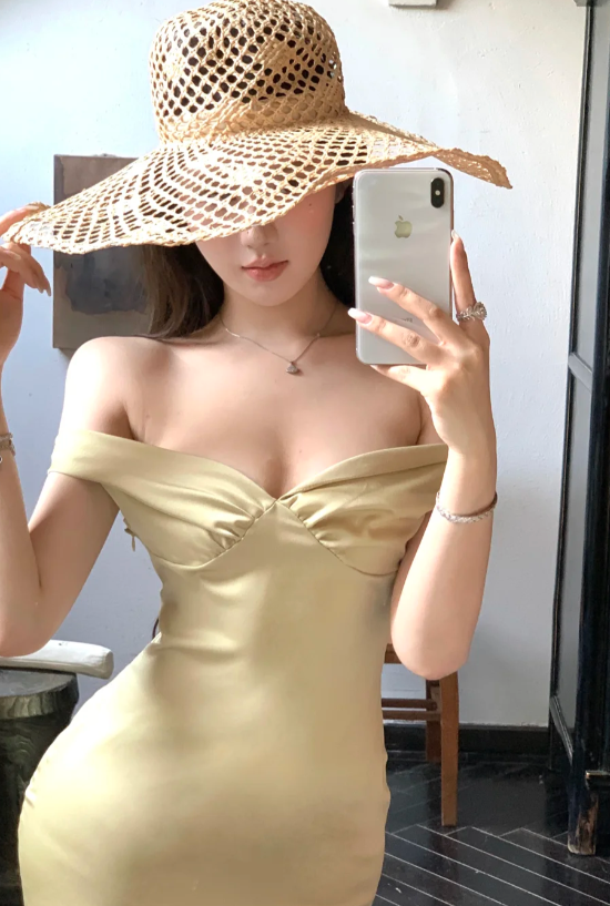 Sexy Off Shoulder Mermaid Satin Long Prom Dresses, Yellow Formal Evening Dresses EP04069