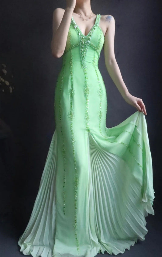 Fairy V neck Sheath Long Prom Dresses Beaded Chiffon Green Evening Dresses EP04780