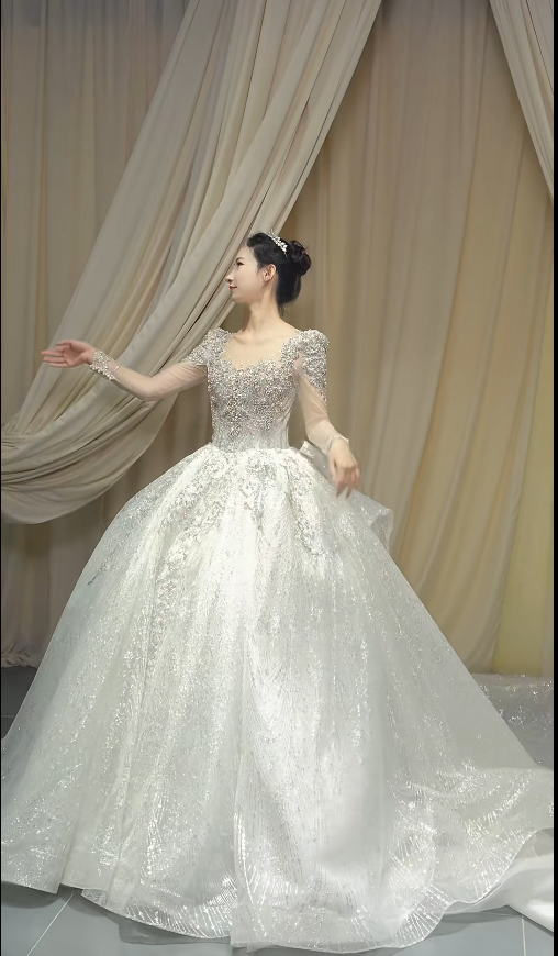 Wunderschönes dunkelolivgrünes herzförmiger Ausschnitt A-Linie Satin Tüll Kurzes Ballkleid Homecoming-Kleid ED02575