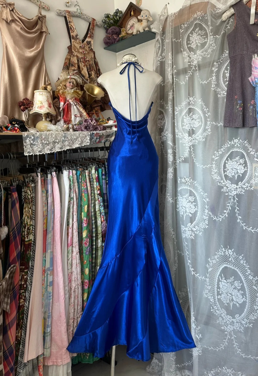 Elegant Halter Mermaid Long Prom Dresses Satin Royal Blue Evening Dresses with Open Back EP05561