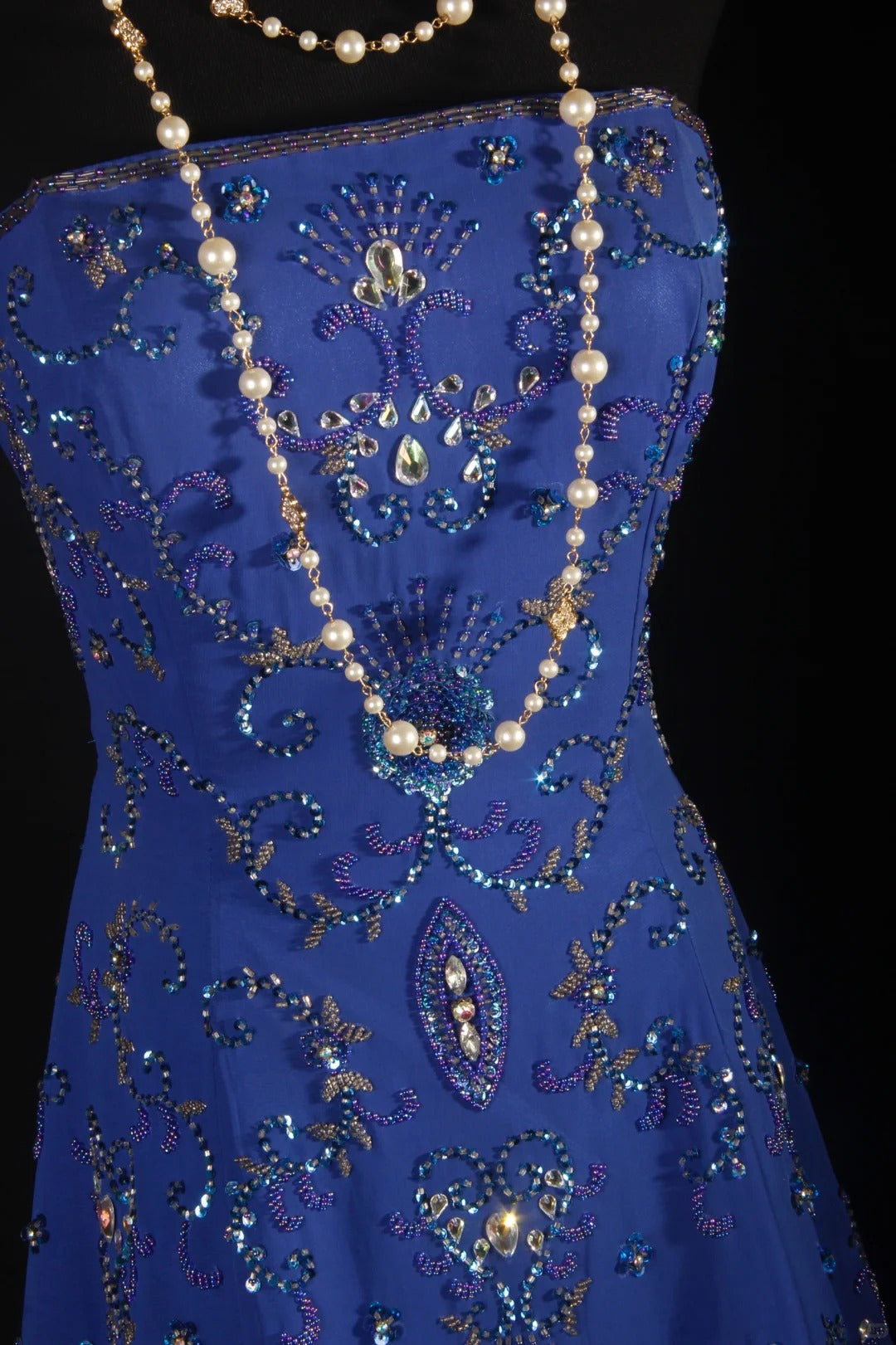 Gorgeous Strapless A-Line Long Prom Dresses Beaded Chiffon Blue Evening Dresses Sleeveless Blue Formal Dresses EP05667