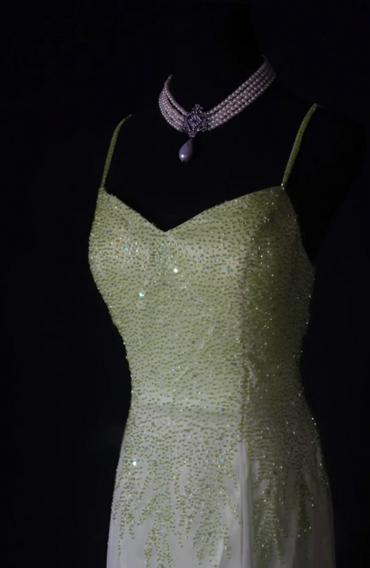 Chic Green Sheath Long Prom Dresses Satin Beaded Spaghetti Straps Formal Dresses Sleeveless Evening Dresses EP06017