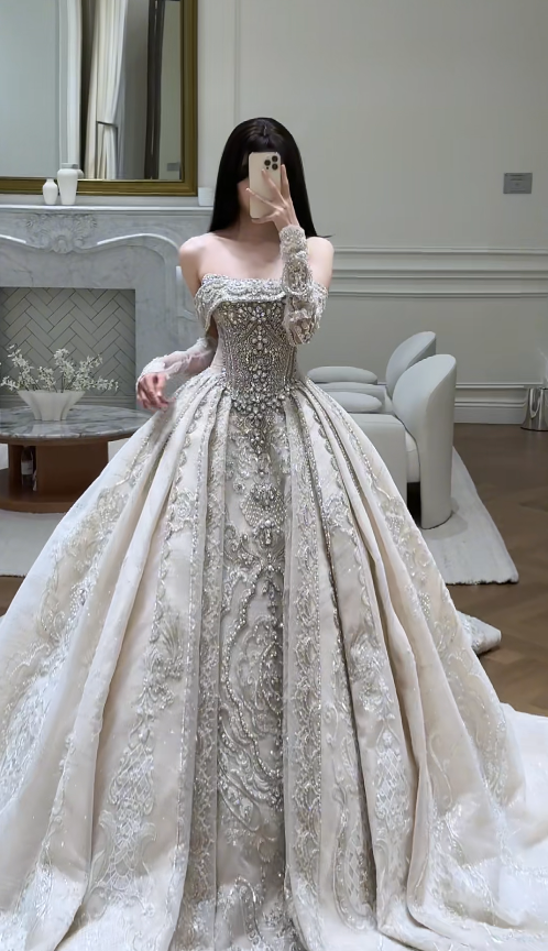 Chic A-Line Long Wedding Dresses Satin Beaded White Bridal Gowns Off-shoulder Cup Sleeves Bridal Dress EP06521