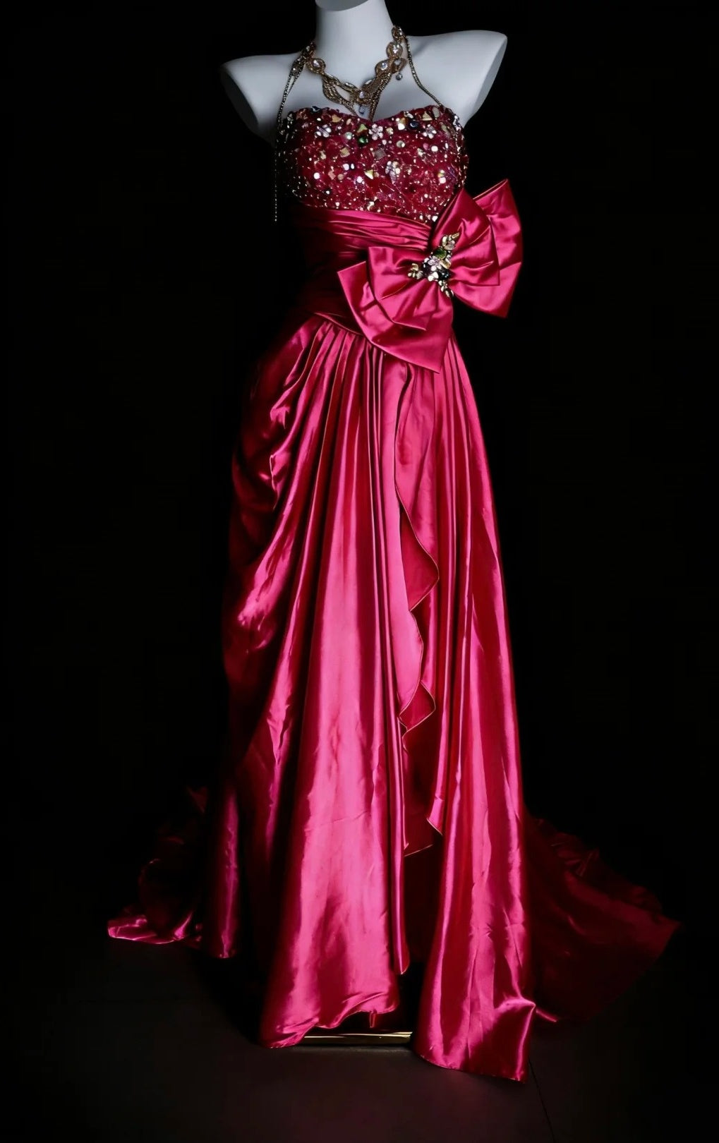 Wunderschönes dunkelolivgrünes herzförmiger Ausschnitt A-Linie Satin Tüll Kurzes Ballkleid Homecoming-Kleid ED02575