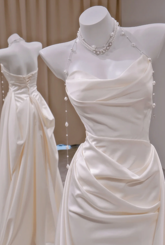 Modest Strapless Sheath Wedding Dress Ivory Satin Bridal Gown Elegant Sleeveless Bridal Dress EW001