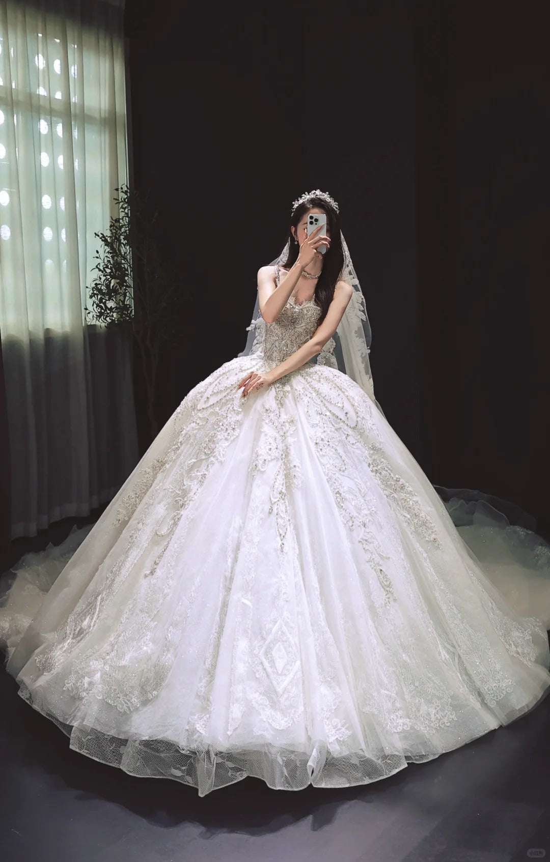Wunderschönes dunkelolivgrünes herzförmiger Ausschnitt A-Linie Satin Tüll Kurzes Ballkleid Homecoming-Kleid ED02575