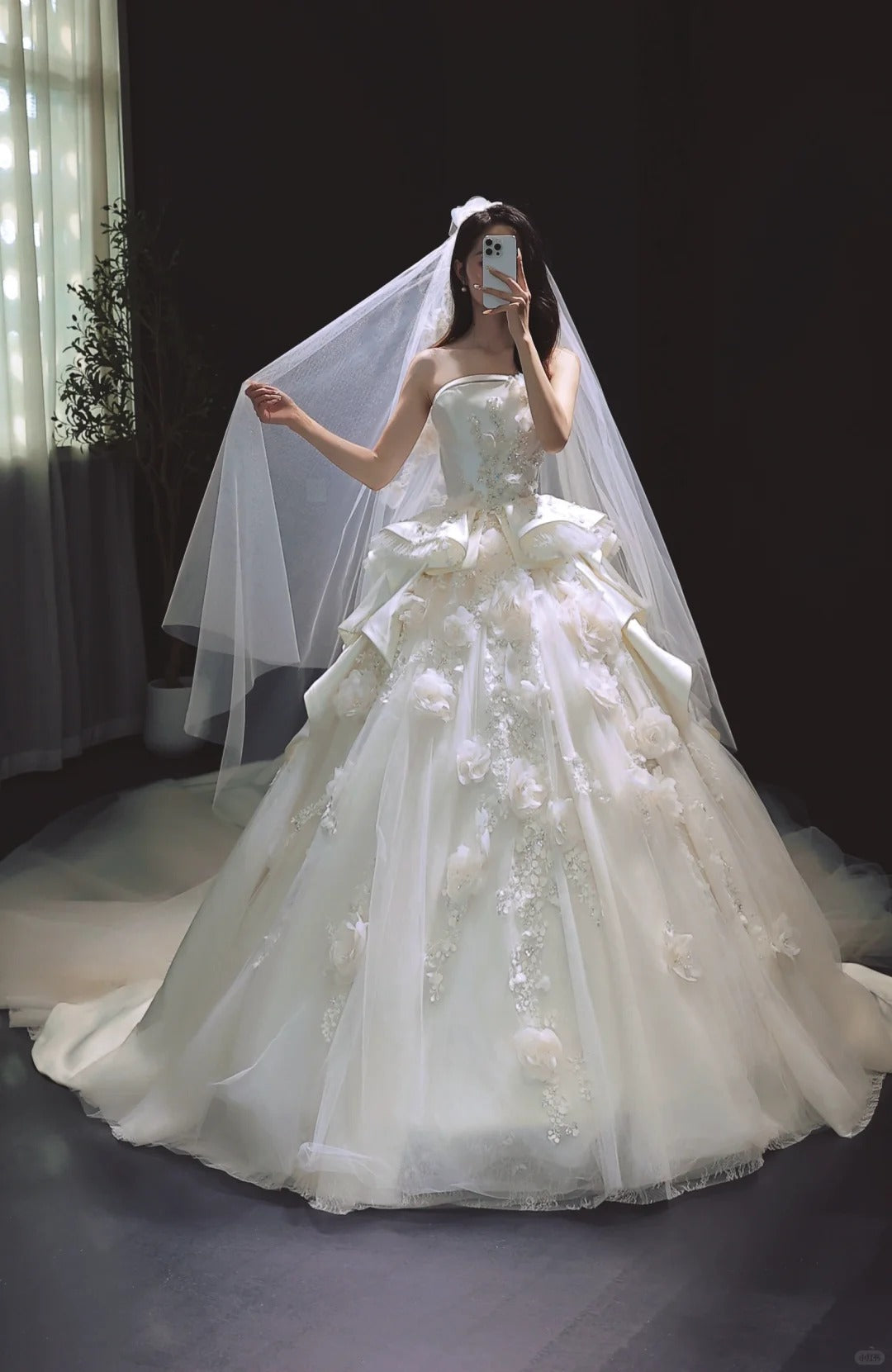 Wunderschönes dunkelolivgrünes herzförmiger Ausschnitt A-Linie Satin Tüll Kurzes Ballkleid Homecoming-Kleid ED02575