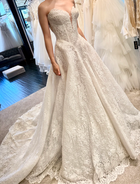 Modest Sweetheart A-Line Wedding Dress Lace Bridal Gowns Sleeveless White Birdal Dress EW04758