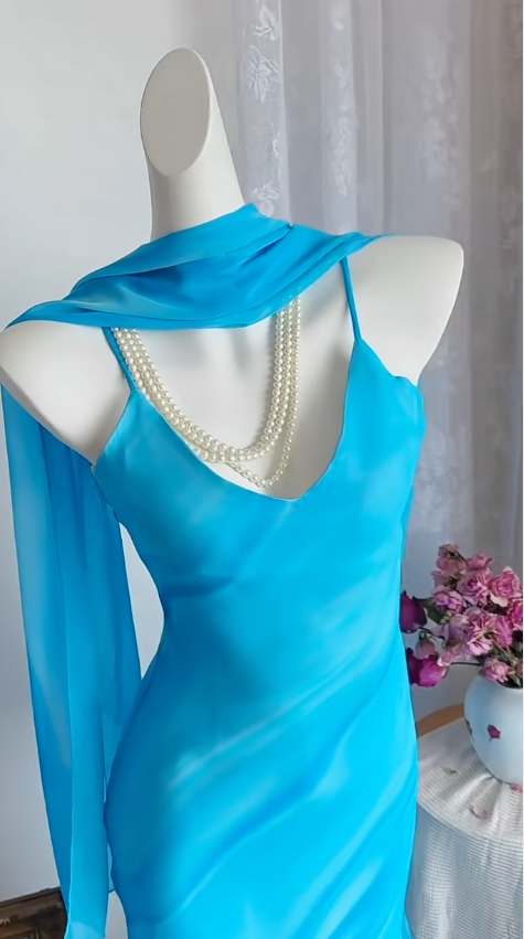 Chic Blue Wedding Guest Dress Sheath Spaghetti Straps Chiffon Long Evening Dress EW04780