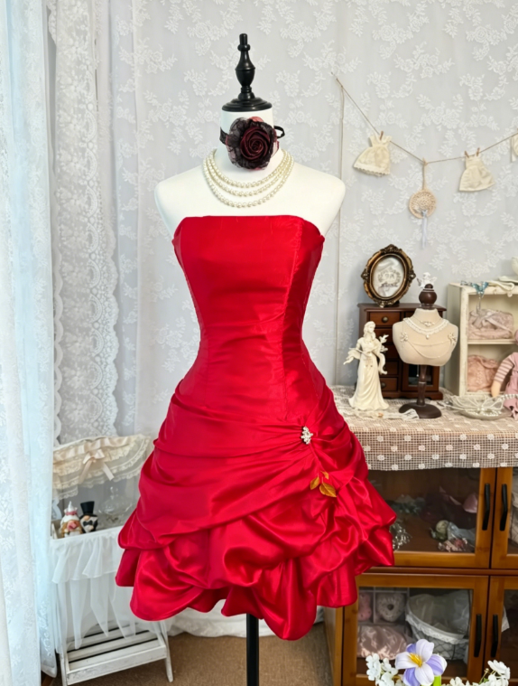 Classy Red Birthday Dress Strapless Satin Cocktail Dress A-Line Party –  EvaFashionDress